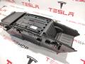 консоль салона (центральная часть) Tesla Model X 1 поколение 2017, 1055149-00-G - фото №4