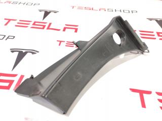 Накладка багажного проема наружная Tesla Model S 1 поколение 2015, 1006674-00-D