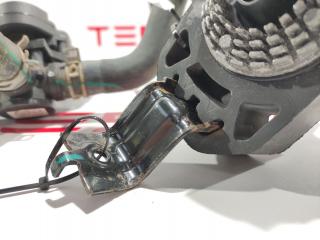 Кронштейн насоса охлаждающей жидкости прямой Tesla Model S 1 поколение 2015, 1031702-00-A