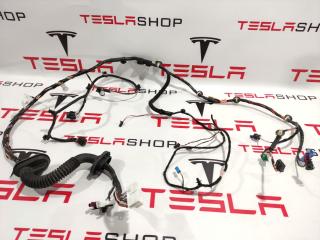 Электропроводка двери Tesla Model 3 1 поколение 2019, 1067963-00-D