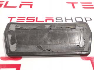 Демпферная пластина крепления номерного знака Tesla Model S 1 поколение (2012 - 2016), 1061912-00-C