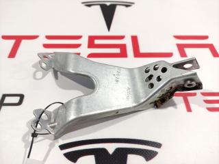 Кронштейн крепления экрана Tesla Model 3 1 поколение 2019, 1100561-00-E