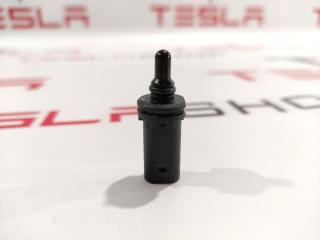датчик температуры охлаждающей жидкости Tesla Model 3 1 поколение 2019, 1087957-00-B