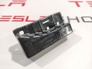 крепление бампера Tesla Model S 1 поколение 2015, 1003092-00-B