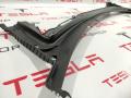 Подкапотная накладка стеклоочистителей Tesla Model S 1 поколение 2015, 1008976-00-F, 1008976-00-E - фото №4