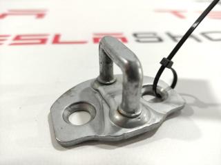 Петля замка двери Tesla Model 3 1 поколение 2019, 1107262-00-C