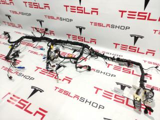 Электропроводка центральной панели Tesla Model S 1 поколение 2015, 1004422-92-N