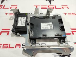 Блок управления BCM (Body Control Module) Tesla Model S 1 поколение 2015, 1010906-00-F, 1007512-00-B, 1013496-00-F