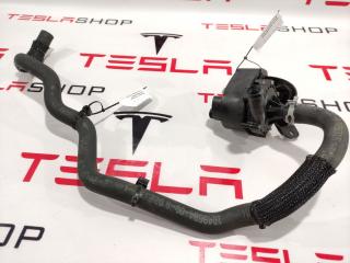 Шланги охлаждающей жидкости Tesla Model S 1 поколение 2015, 1049684-00-A