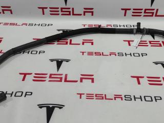 Шланг охлаждения (чарджера) Tesla Model S 1 поколение 2015, 1006252-00-F
