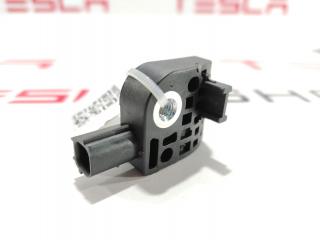 датчик удара Tesla Model S 1 поколение 2015, 1005274-00-B