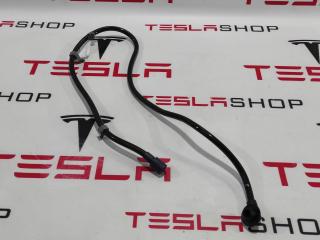 Дренажная трубка панорамной крыши Tesla Model S 1 поколение 2015, 1013245-00-F