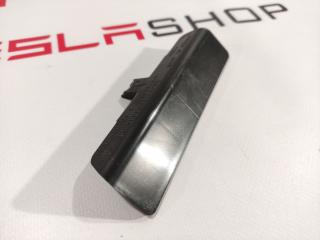 Кронштейн (пластик) Tesla Model S 1 поколение 2015, 1031660-00-B