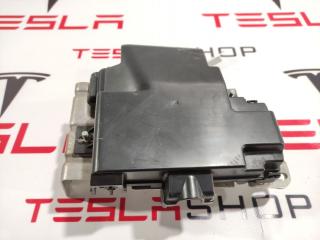 блок предохранителей Tesla Model S 1 поколение 2015, 1013272-00-F, 1013274-02-C