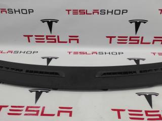 Панель крепления дефлекторов обдува лобового стекла (сетка) Tesla Model S 1 поколение 2015, 6007510-00-G, 1023272-00-B, 1023273-00-B
