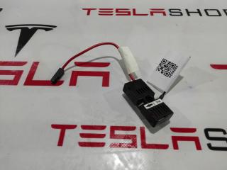 Антенна радио (фильтр) Tesla Model X 1 поколение 2017, 1012002-00-B