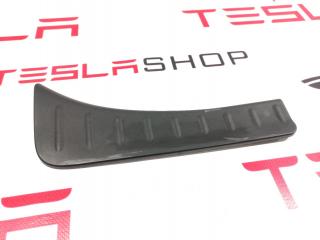 Подкапотный пластик бокса Tesla Model S 1 поколение 2015, 1051620-00-A