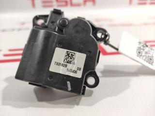 Сервопривод печки салона (печки) Tesla Model 3 1 поколение 2019, 1099999-00-H, T92882B12