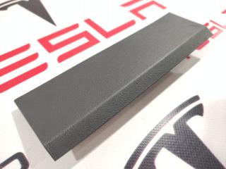 Накладка стойки А Tesla Model 3 1 поколение (2017 - 2025), 1086303-80-E