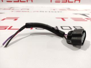 разъем (фишка) проводки Tesla Model 3 1 поколение 2019, 1067964-01-F
