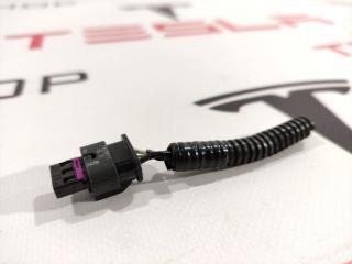 разъем (фишка) проводки Tesla Model 3 1 поколение 2019, 1067964-01-F