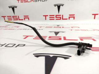 разъем (фишка) проводки Tesla Model 3 1 поколение 2019, 1067964-01-F