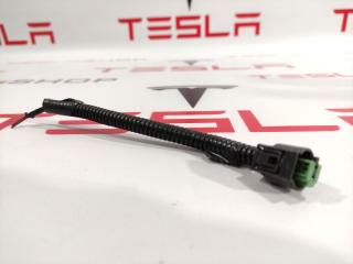 разъем (фишка) проводки Tesla Model 3 1 поколение 2019, 1067964-01-F