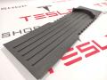 Коврик резиновый центральной консоли Tesla Model S 1 поколение (2012 - 2016), 1058083-00-B - фото №2