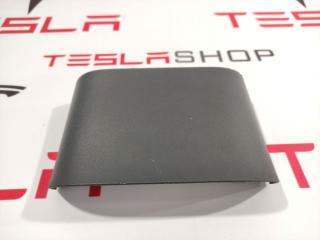 Декоративная накладка центральной консоли Tesla Model Y 1 поколение 2020, 1108494-00-B