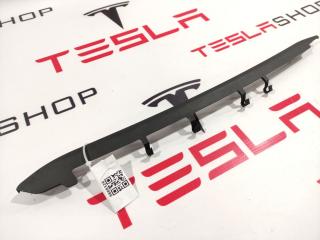 Планка центральной панели Tesla Model Y 1 поколение 2020, 1130988-00-C