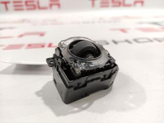 Кнопка управления на руле Tesla Model Y 1 поколение 2020, 1094965-00-F, 1583975-00-A
