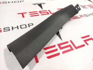 накладка двери (крышки) багажника Tesla Model S 1 поколение [рестайлинг] 2018, 1009235-00-I