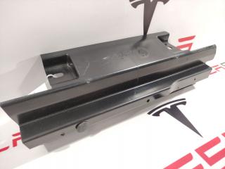 Кронштейн (крепление) коврового покрытия багажника Tesla Model S 1 поколение [рестайлинг] 2018, 1009174-00-E
