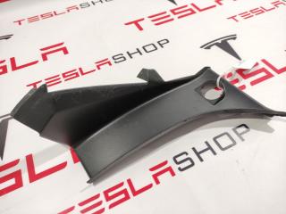 Накладка багажного проема наружная Tesla Model S 1 поколение [рестайлинг] 2018, 1021438-00-D, 1006675-00-G