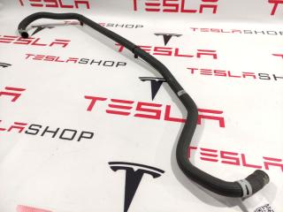 Шланг системы охлаждения насос - чарджер Tesla Model S 1 поколение [рестайлинг] 2018, 1065387-00-C