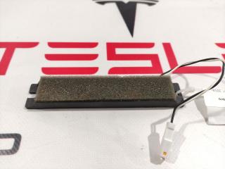 Антенна системы комфортного доступа Tesla Model S 1 поколение 2015, 1014951-00-A, X-12069-001R1