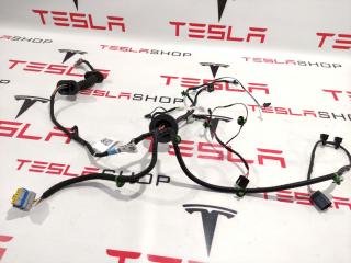 Электропроводка двери Tesla Model S 1 поколение [рестайлинг] 2018, 1004426-00-V