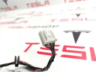 разъем (фишка) проводки Tesla Model S 1 поколение [рестайлинг] 2018, 3004423-00-A