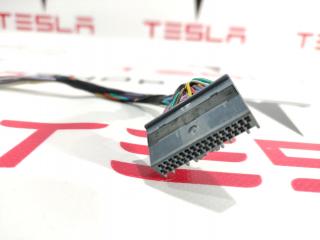 разъем (фишка) проводки Tesla Model S 1 поколение [рестайлинг] 2018, 3004423-00-A