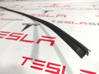 Уплотнитель (резина) пластикового каркаса панели Tesla Model S 1 поколение 2015, 1004376-00-D