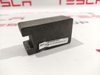 абсорбер бампера Tesla Model S 1 поколение [рестайлинг] 2018, 1068229-00-C