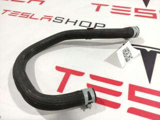 Шланг охлаждения конвертер DCDC-обогреватель батареи Tesla Model S 1 поколение [рестайлинг] 2018, 1065813-00-B