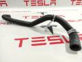Шланг охлаждающей жидкости от 4-ходового до расшир. бачка Tesla Model S 1 поколение [рестайлинг] 2018, 1030816-00-E - фото №3