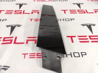 Накладка стойки B, наружная Tesla Model S 1 поколение 2015, 1004535-00-B