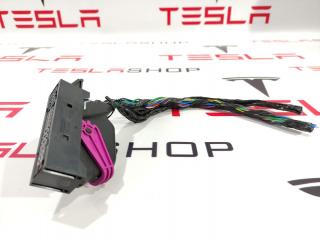 разъем (фишка) проводки Tesla Model S 1 поколение [рестайлинг] 2018, 300442202A