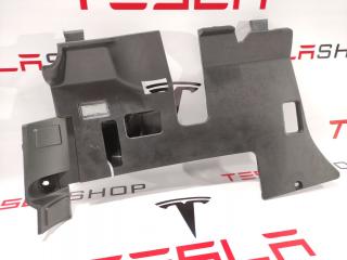 Накладка пластиковая под рулевой колонкой Tesla Model S 1 поколение 2015, 6007446-00-D