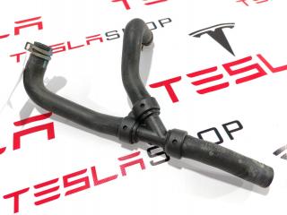 Шланг охлаждения для насоса Tesla Model S 1 поколение 2015, 6007345-00-C