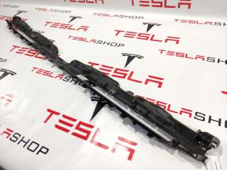 Кронштейн решетки обдува Tesla Model Y 1 поколение 2020, 1100574-00-H