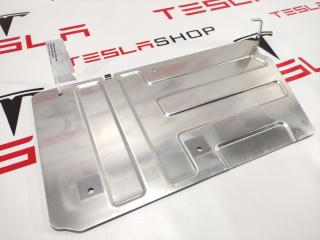Крышка блока управления панорамным люком Tesla Model S 1 поколение 2015, 1013499-00-F
