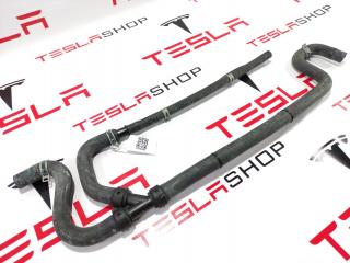 Трубка охлаждения от чарджера до шланга левого порога Tesla Model S 1 поколение 2015, 6007341-00-E, 1007991-00-C